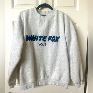 White Fox Pullover NWOT